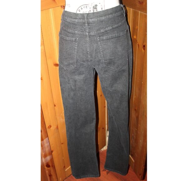 Talbots High Waist Relaxed Jeans - Carnegie Wash Size 8 - Picture 3 of 9
